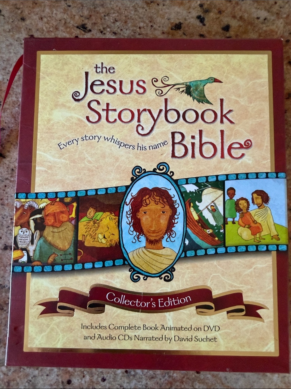 The Jesus Storybook Bible Collector's Edition - Red Cover with cds